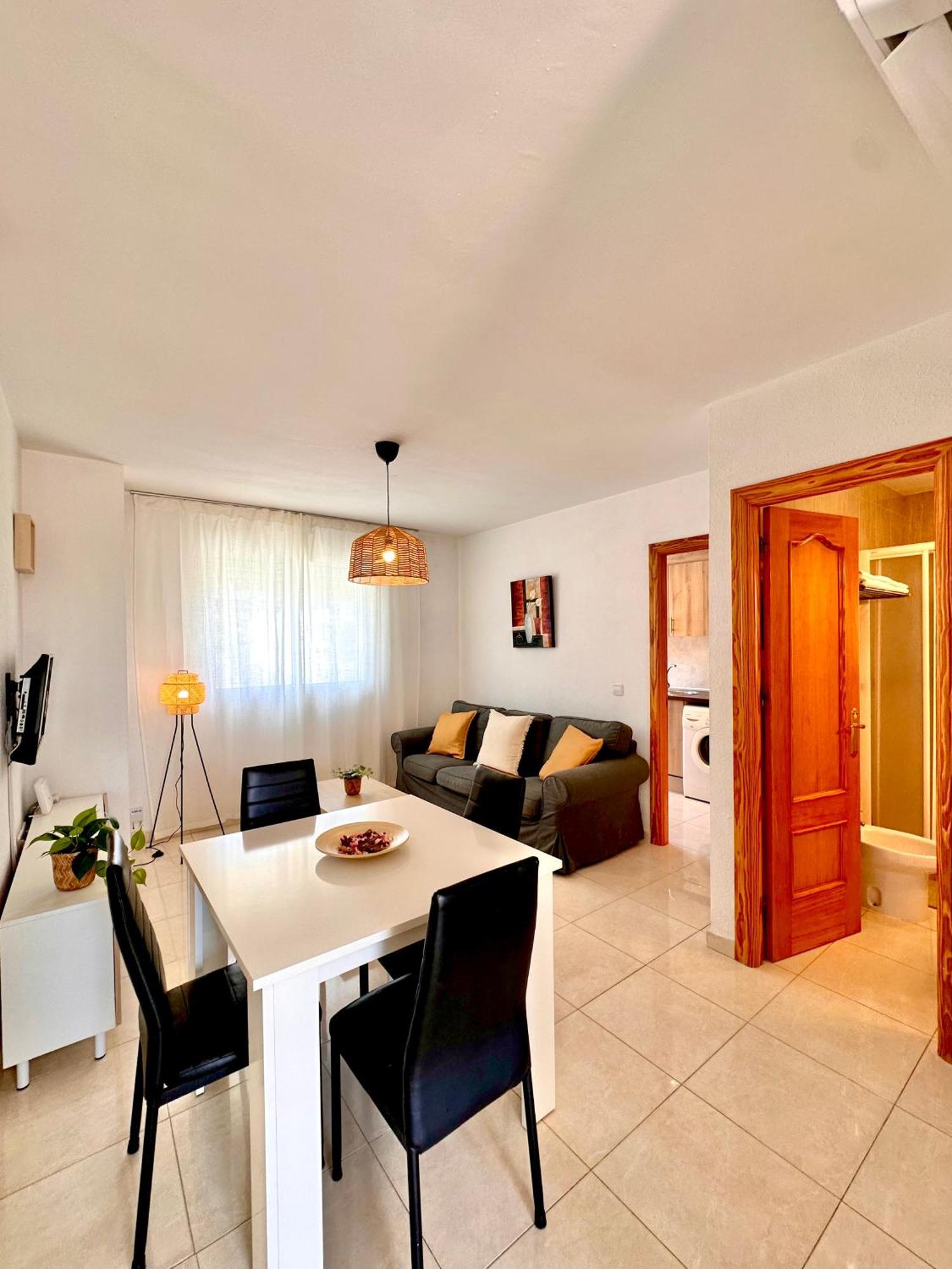 טורמולינוס Apartamentos J&K מראה חיצוני תמונה