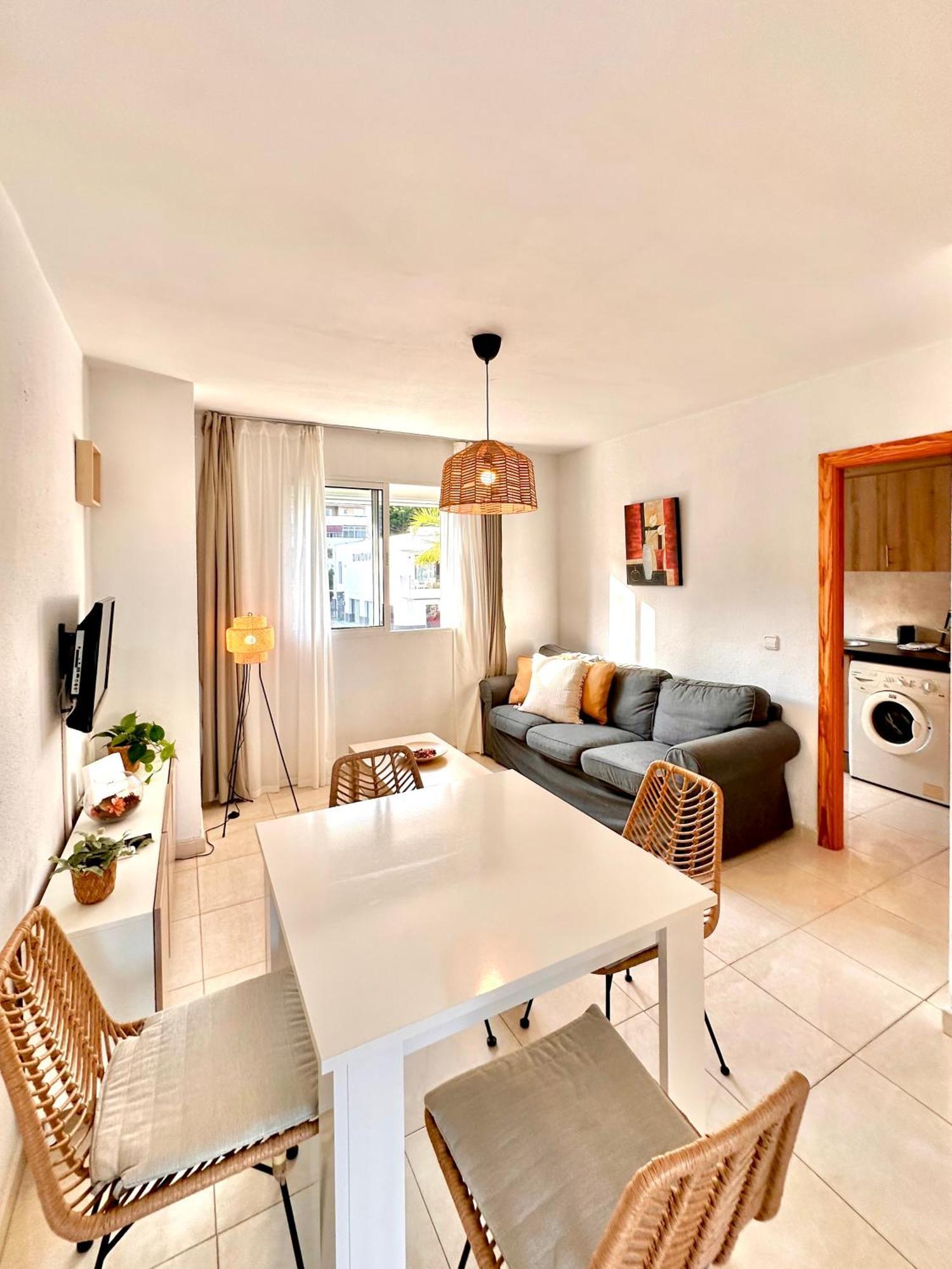 טורמולינוס Apartamentos J&K מראה חיצוני תמונה