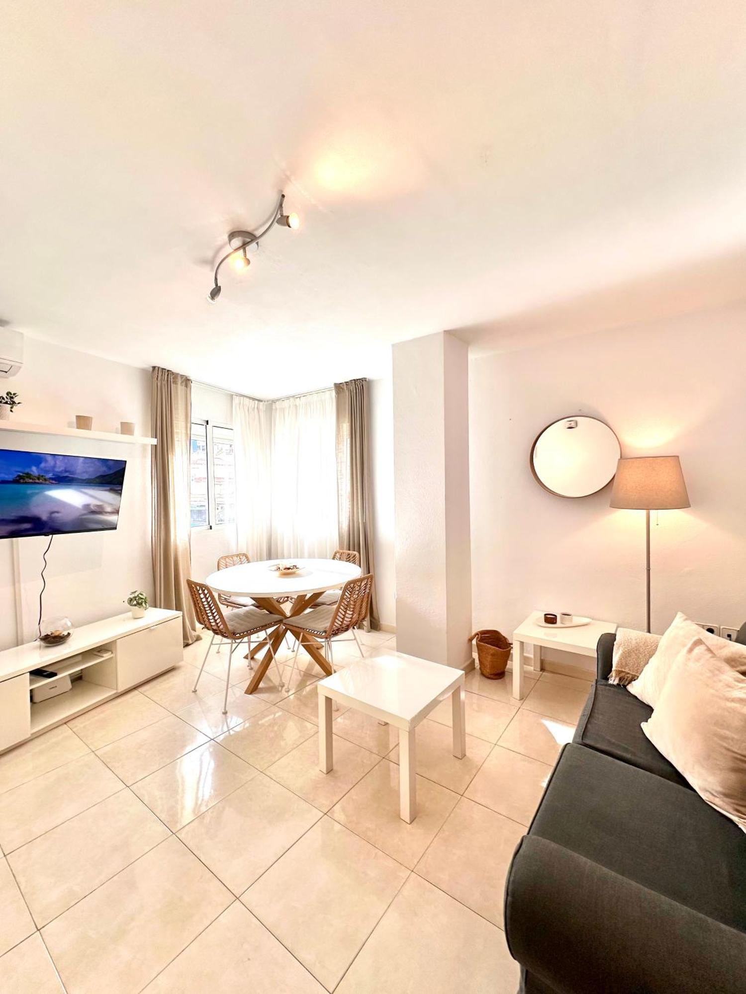 טורמולינוס Apartamentos J&K מראה חיצוני תמונה