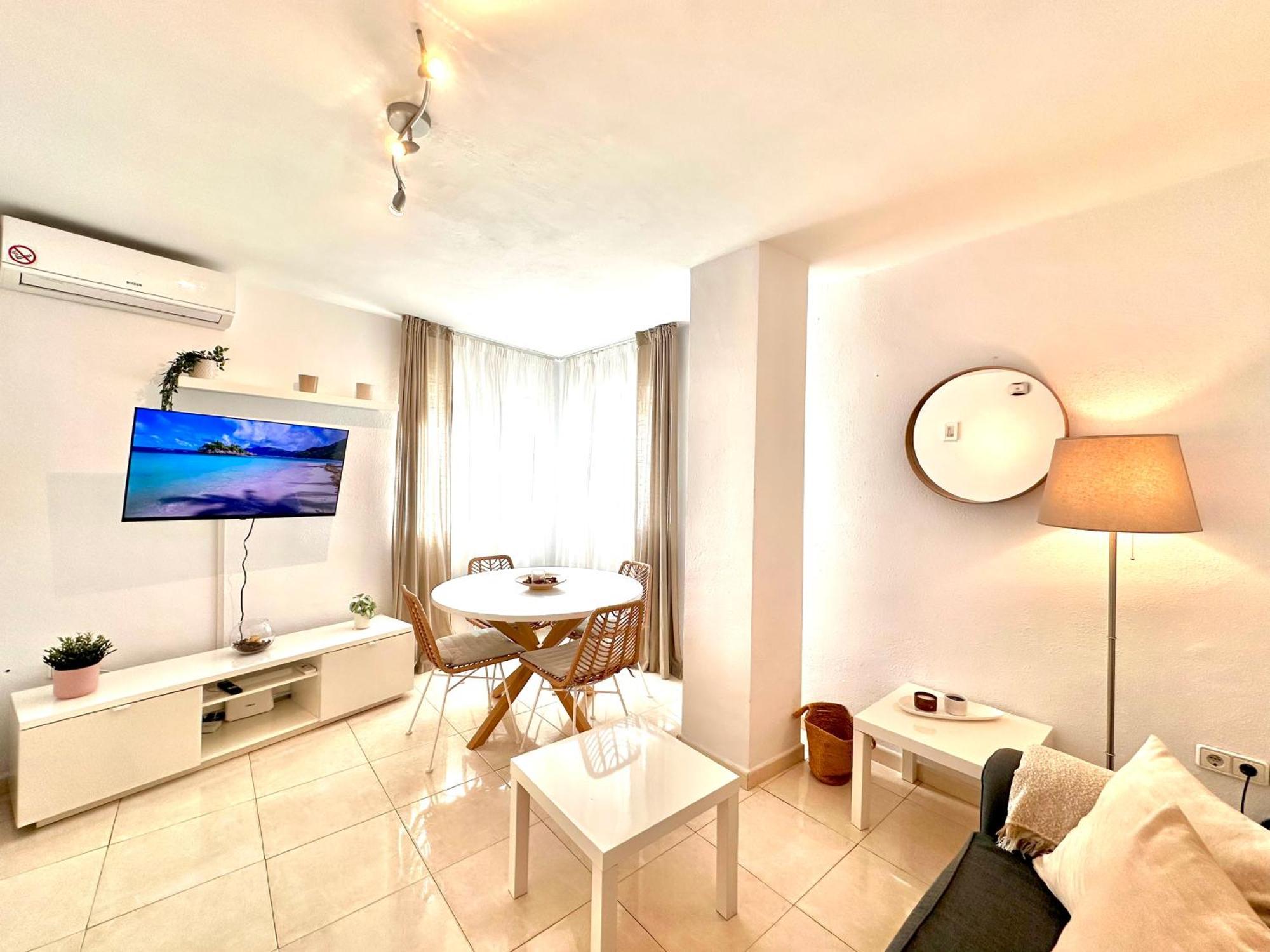 טורמולינוס Apartamentos J&K מראה חיצוני תמונה